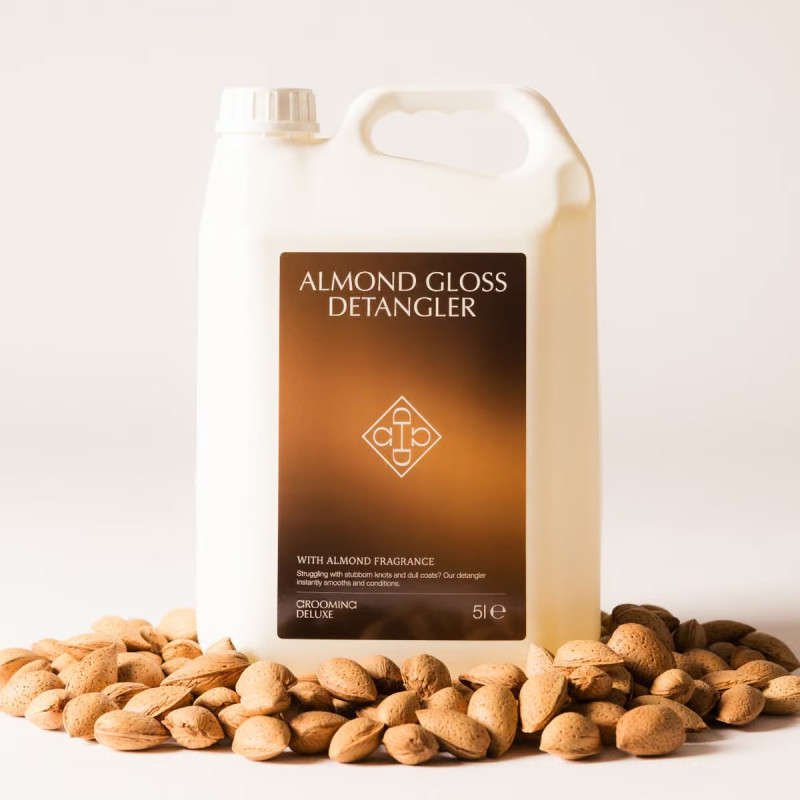 Кондиционер для блеска шерсти лошади с разглаживающим эффектом Almond Gloss, Grooming Deluxe