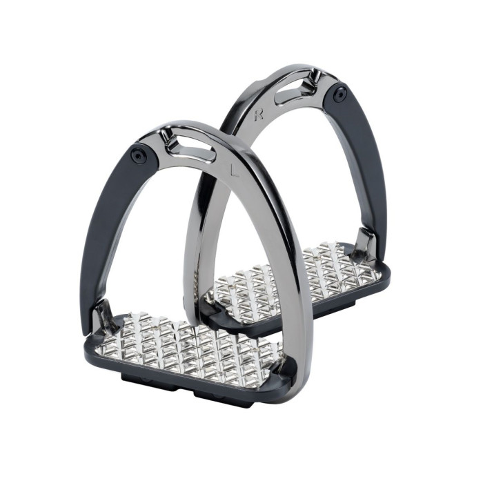 Стремена безпечні, Tattini