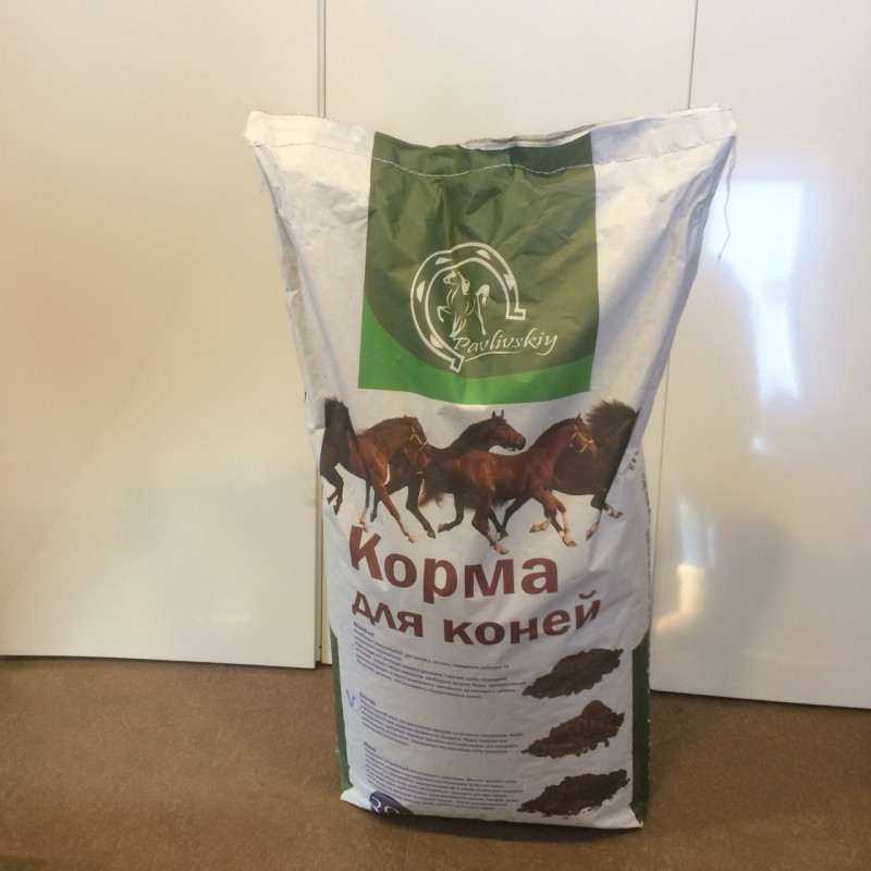 Корм гранульований для коня Стандарт з рисом, Павловський