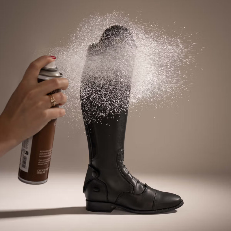 Піна-очисник для шкіряної амуніції та спорядження Leather Cleaning, Grooming Deluxe