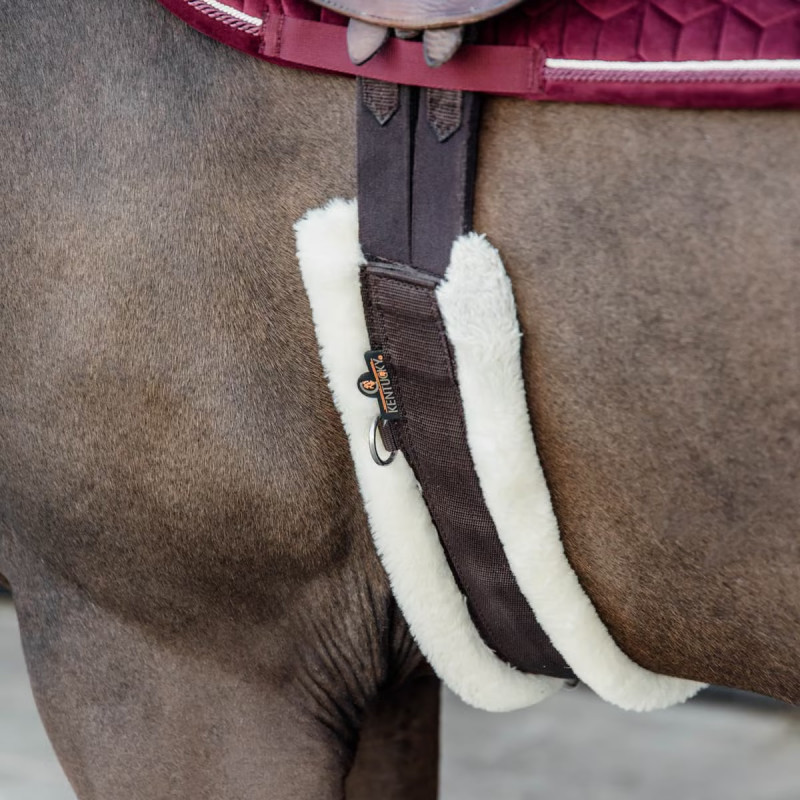 Подпруга конкурная с эластичными концами Sheepskin Girth, Kentucky